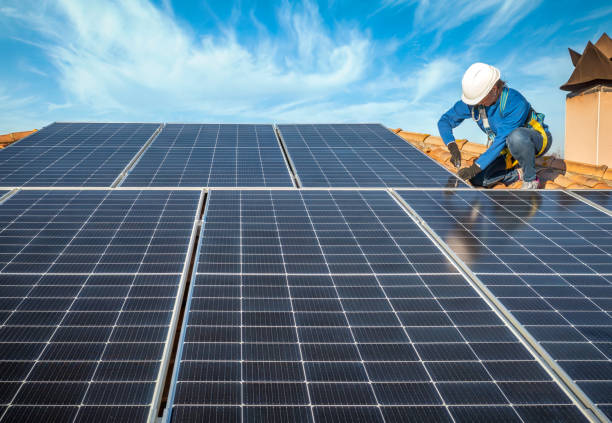 Best Solar Panel Roofing Installation  in Holland, OH